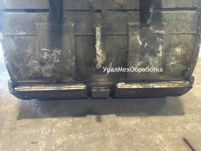 Усиление днища ковша