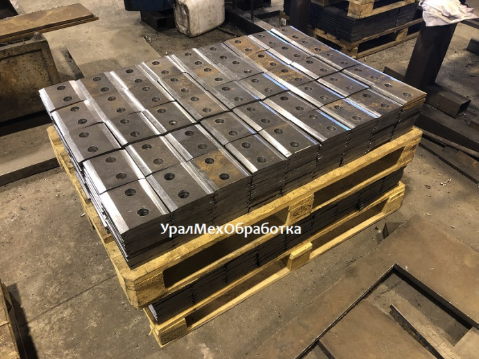 Прижимная планка рельсов КР-80
